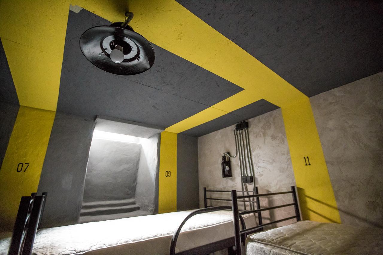 Lviv Loft Prison Vandrehjem Eksteriør billede