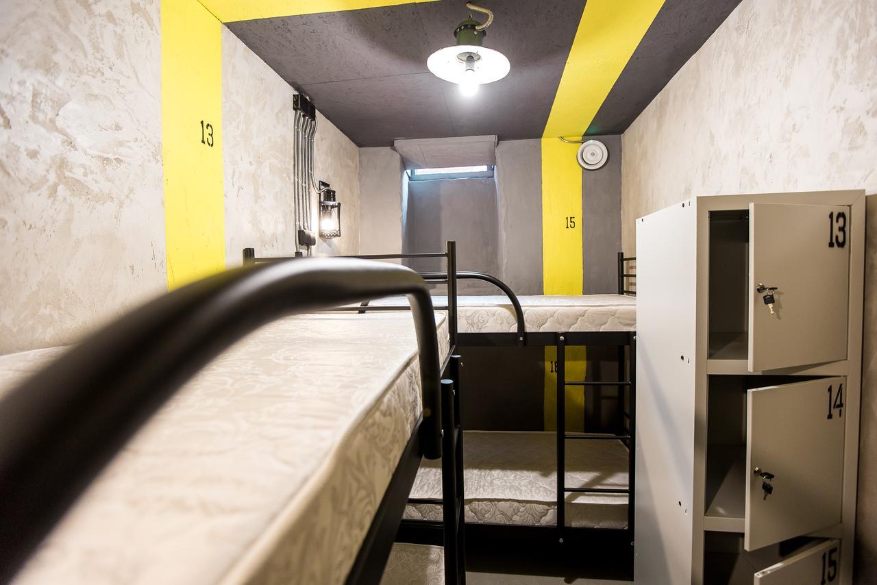 Lviv Loft Prison Vandrehjem Eksteriør billede