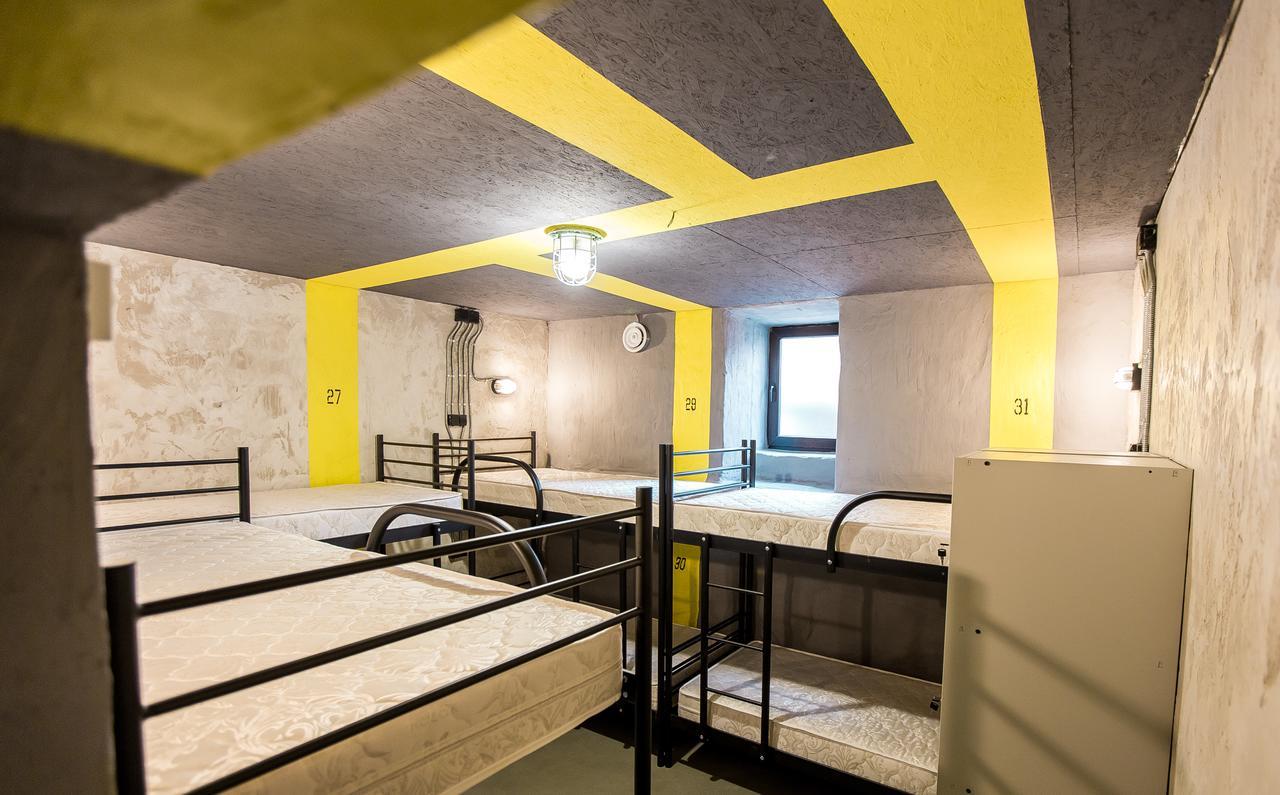 Lviv Loft Prison Vandrehjem Eksteriør billede