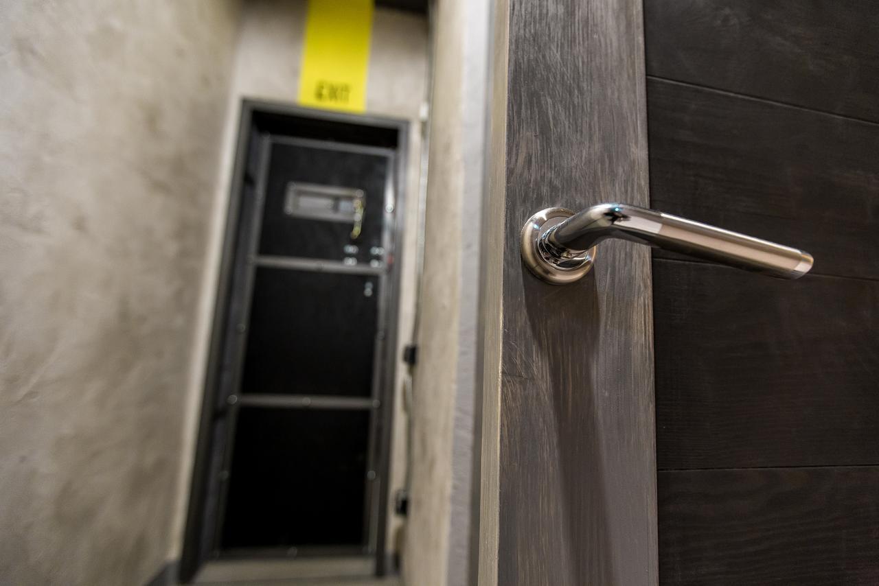 Lviv Loft Prison Vandrehjem Eksteriør billede
