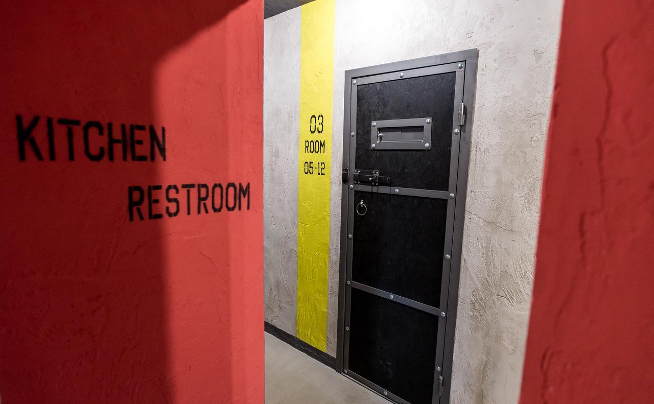 Lviv Loft Prison Vandrehjem Eksteriør billede